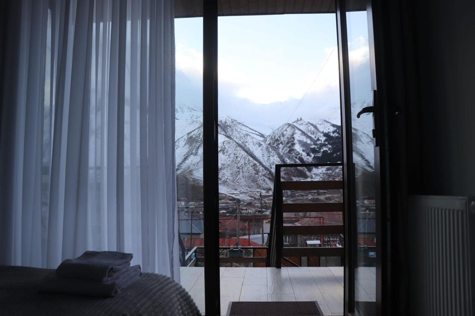 Guesthouse Relax In Kazbegi المظهر الخارجي الصورة